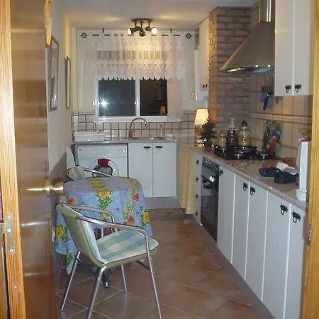 Tigaiga Ii Apartment *